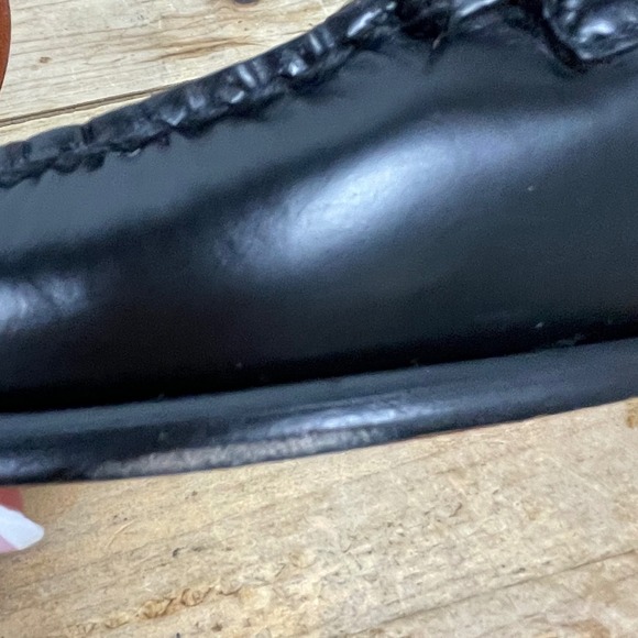 G.H. Bass - Whitney Weejuns Black Leather Penny Loafers - Women's 9 - Picture 12 of 14
